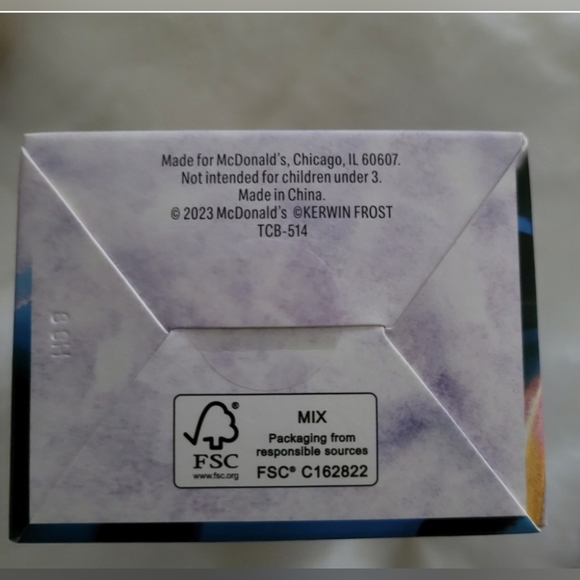 Kerwin Frost Presents McDonald's Mcnuggets Buddies Adult Happy Meal Toy. - Picture 8 of 10